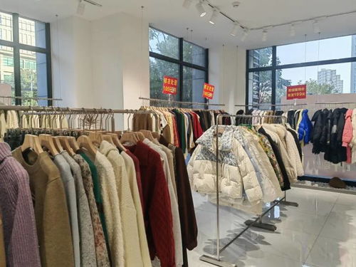 年末清仓潮来袭，杭州服装工厂真香吗？艾森丝服饰背后的消费陷阱